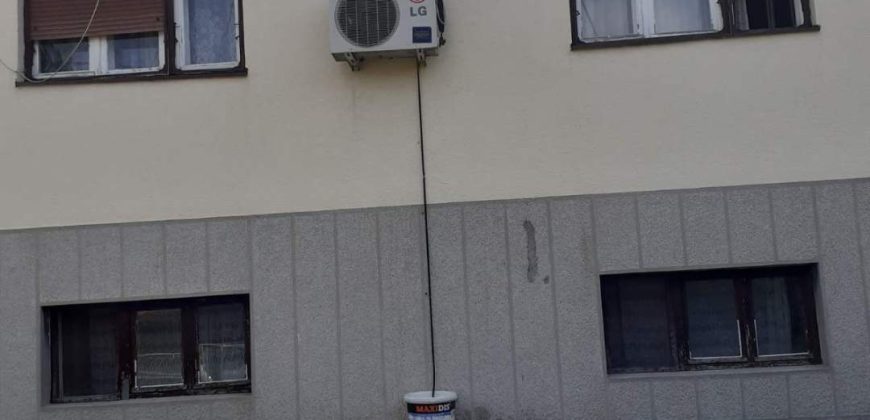 Izdajem kuću u centru Mladenovca