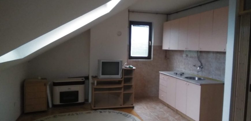 Tozino voće stan Mladenovac