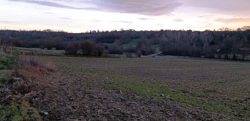 Koraćica Kosmaj Poljoprivredno Zemljište