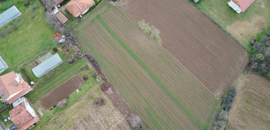 Na prodaju građevinski plac Medjulužje