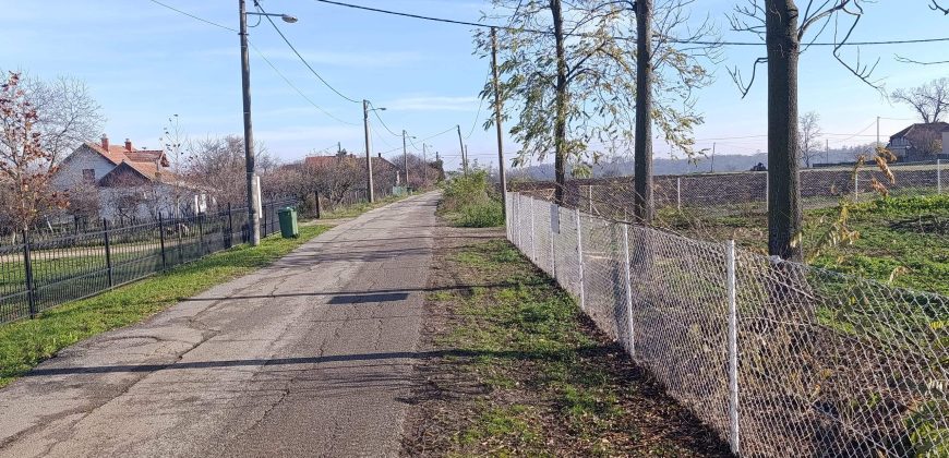 Kuća Koraćica sa pogledom na Kosmaj