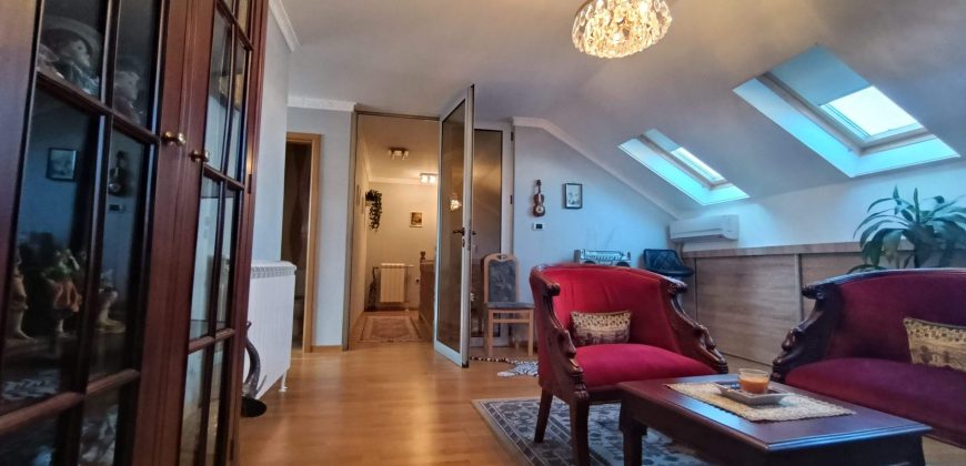 Duplex stan u strogom centru Mladenovca     (121,74 m²)