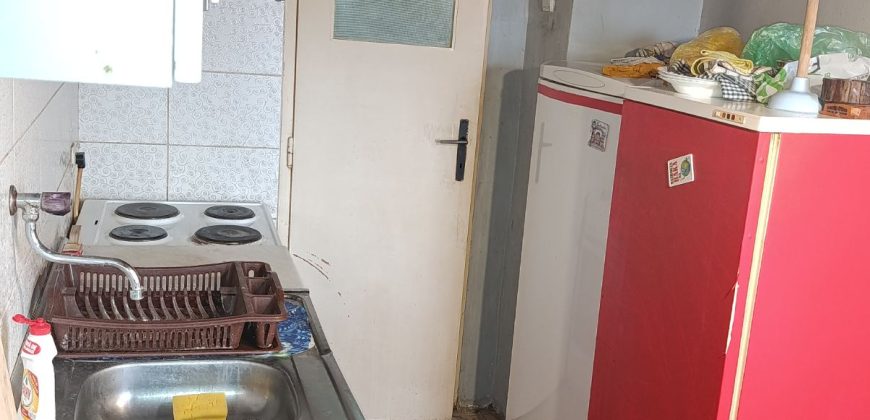 Stan Mladenovac Kneza Lazara 55m2 Prizemlje