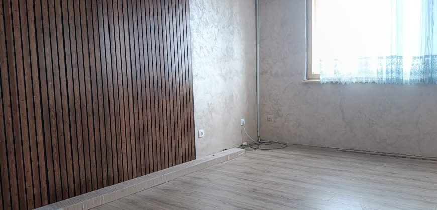 Stan Mladenovac Kneza Lazara 55m2 Prizemlje