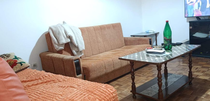 Stan Mladenovac Kneza Lazara 55m2 Prizemlje