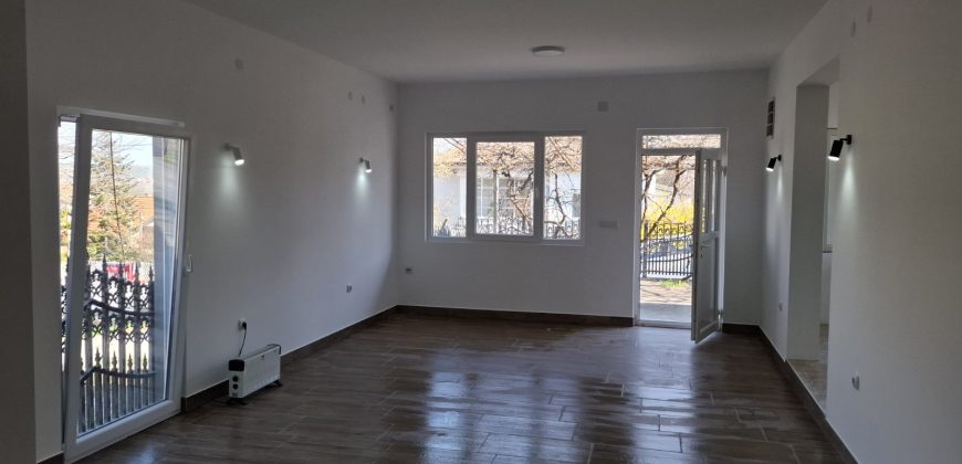 Izdaje se kuća  Selters banja, Mladenovac