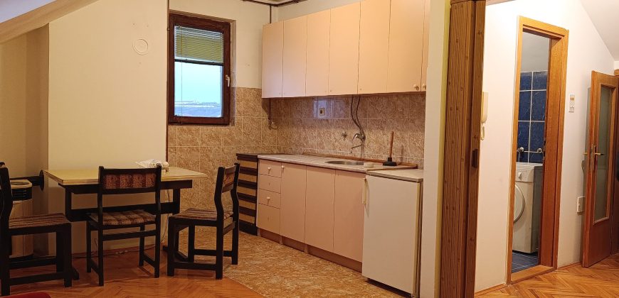 Garsonjera Tozino Voće Mladenovac