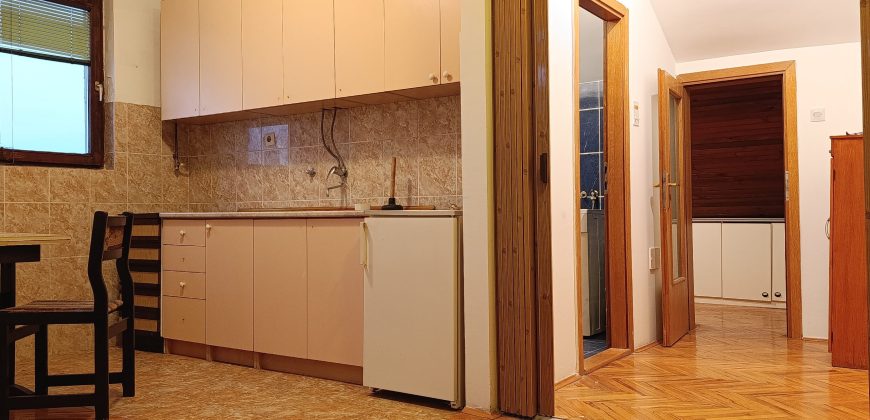 Garsonjera Tozino Voće Mladenovac