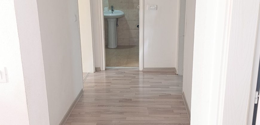 Prodaje se stana 64m² – Centar Mladenovac