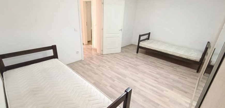 Prodaje se stana 64m² – Centar Mladenovac