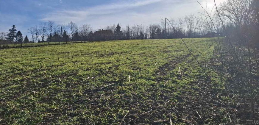Gradjevinsko zemljište Mala Ivanča,Sopot