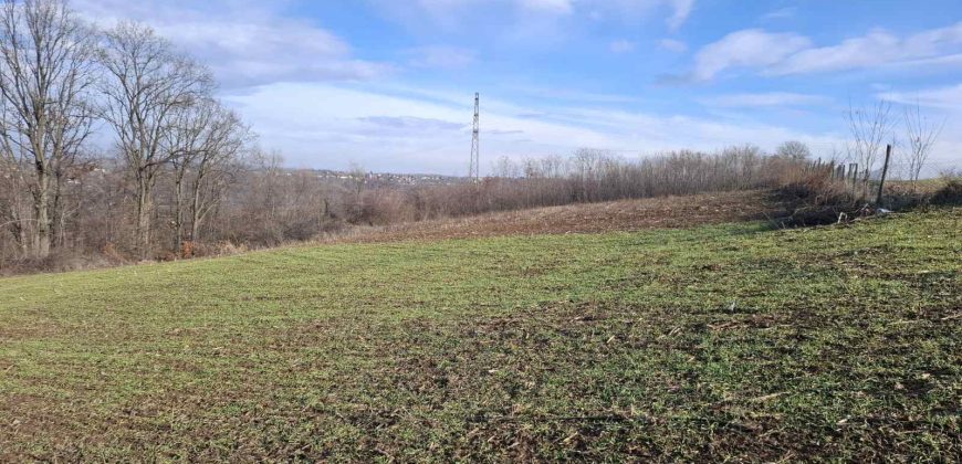 Gradjevinsko zemljište Mala Ivanča,Sopot