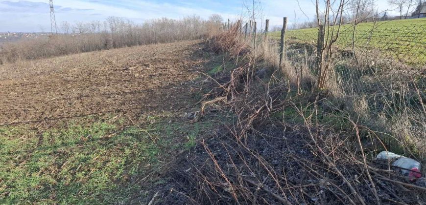 Gradjevinsko zemljište Mala Ivanča,Sopot