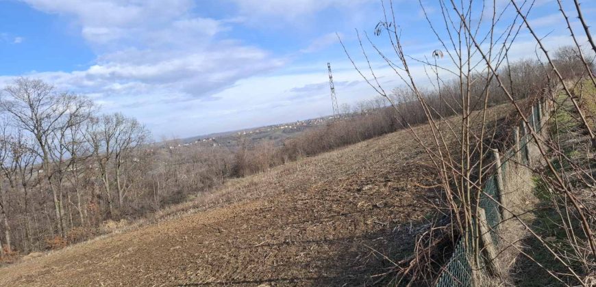 Gradjevinsko zemljište Mala Ivanča,Sopot