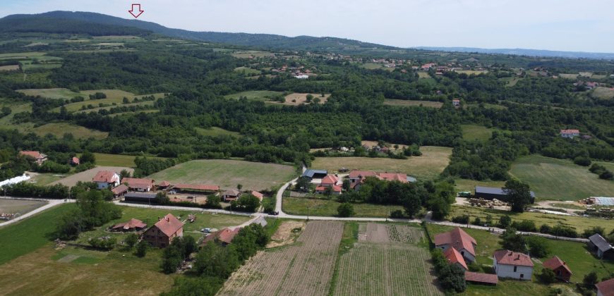 Zemljište na obroncima Kosmaja