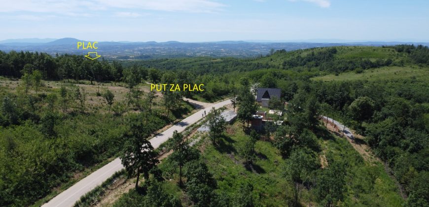 Plac na Kosmaju 33Ara