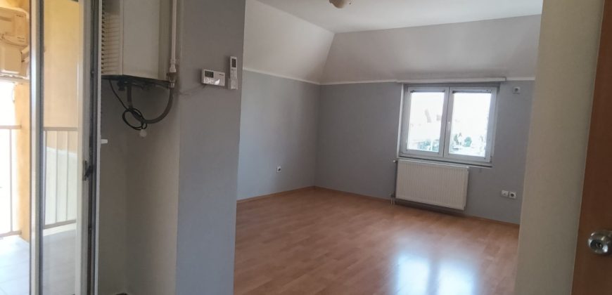 Stan na prodaju 62m2 Tozino Voće