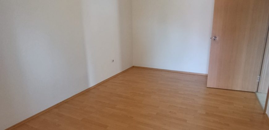 Stan na prodaju 62m2 Tozino Voće