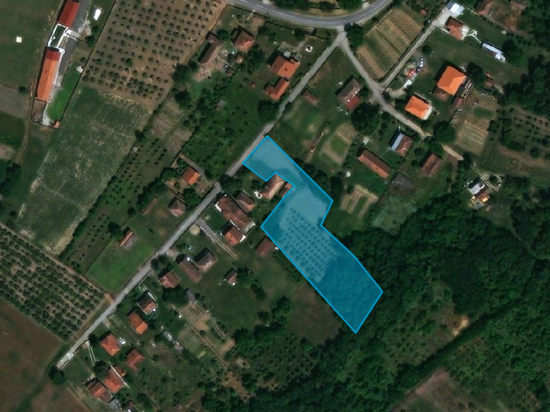 Gradjevinsko zemljište Mali Požarevac 35 Ari