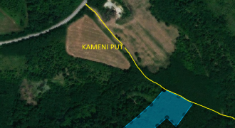 Plac na Kosmaju 33Ara
