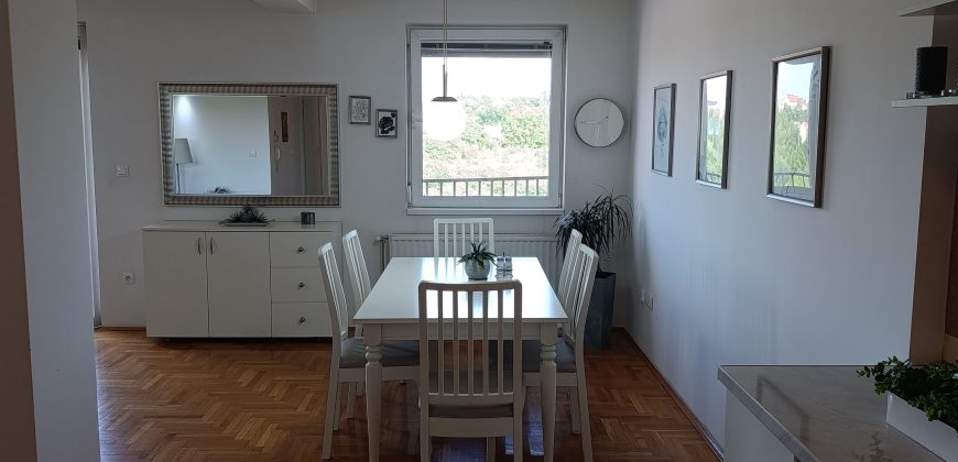 Stan na prodaju Tozino Voće