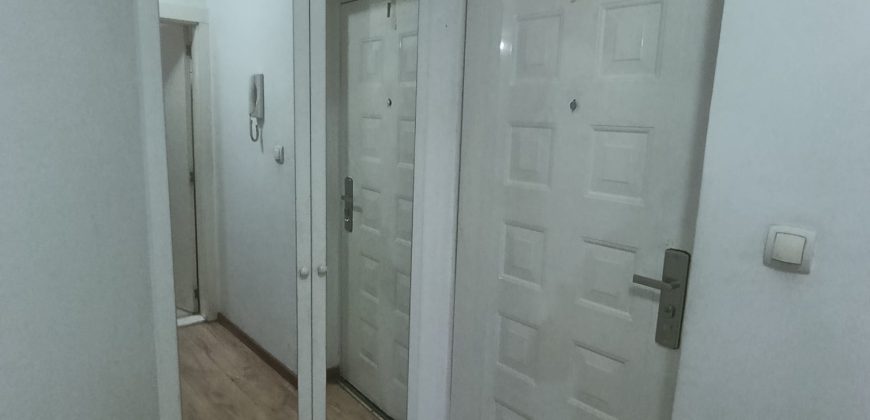Stan 42m2 Mladenovac 400 metara od Centra