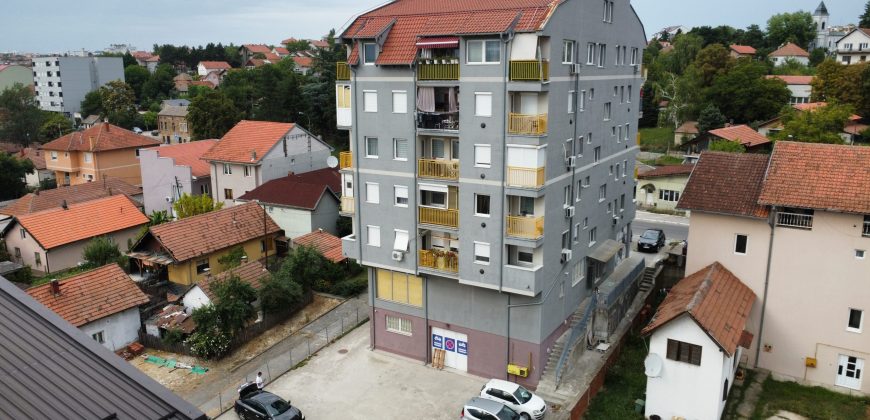 Stan 42m2 Mladenovac 400 metara od Centra