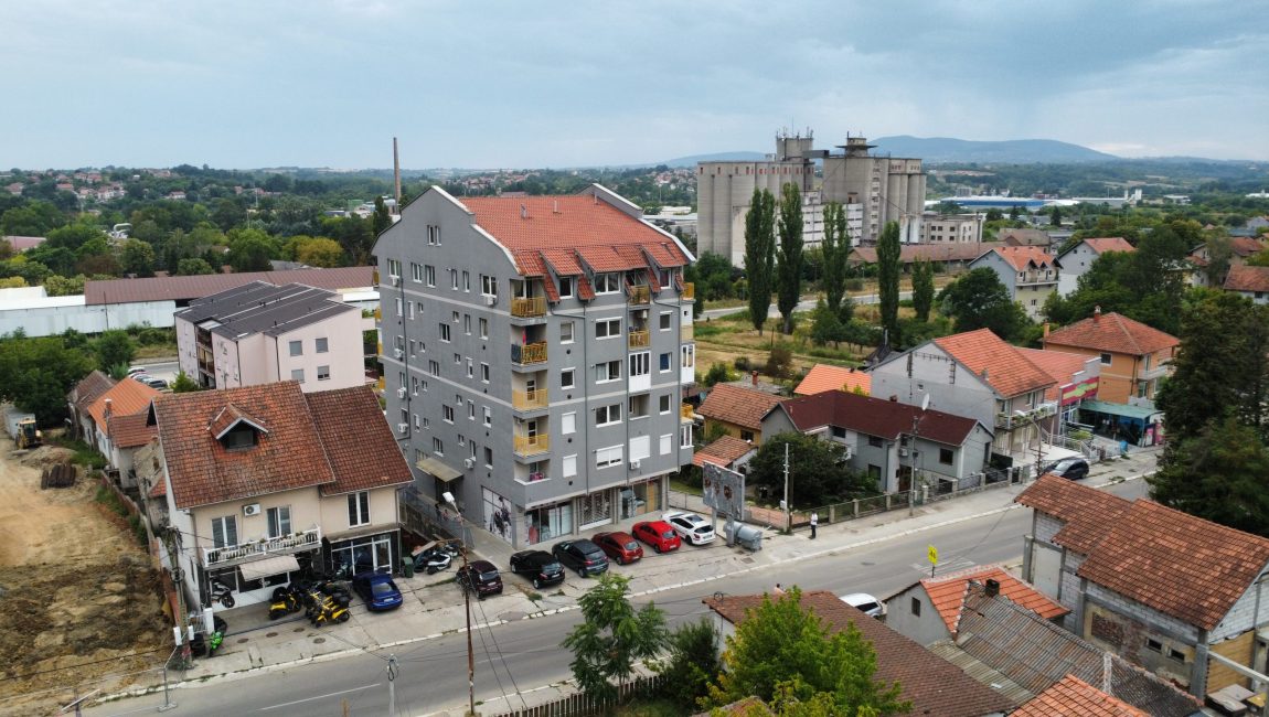 Stan 42m2 Mladenovac 400 metara od Centra