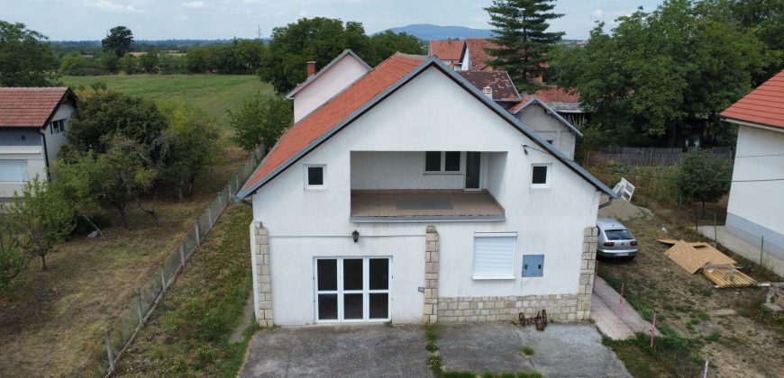 Kuća Mladenovac