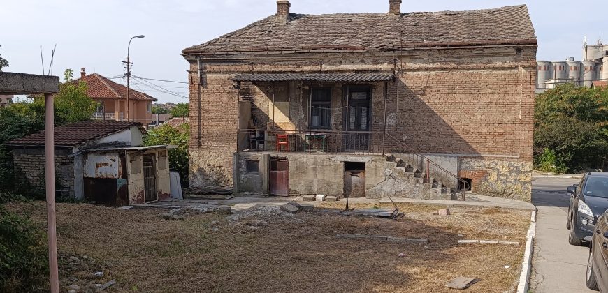 Kuća/Poslovni prostor izuzetnog potencijala