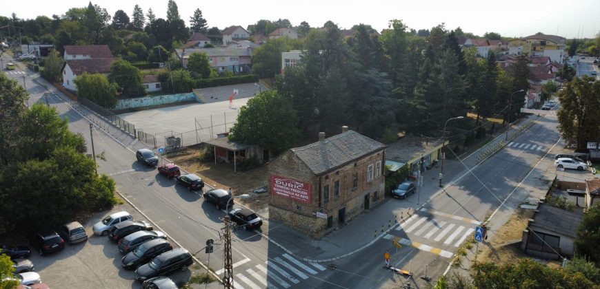 Kuća/Poslovni prostor izuzetnog potencijala