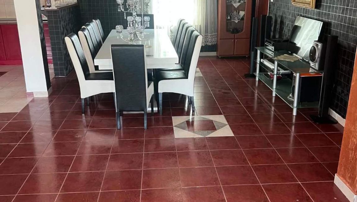 🏡 Đurinci – Sopot KUĆA 219 m² + 6 ARI | 5 spavaćih soba | 2 dnevna boravka | 120.000 €